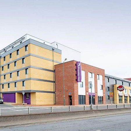 Premier Inn London Бекслихийт Екстериор снимка