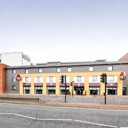 Premier Inn London Бекслихийт Екстериор снимка