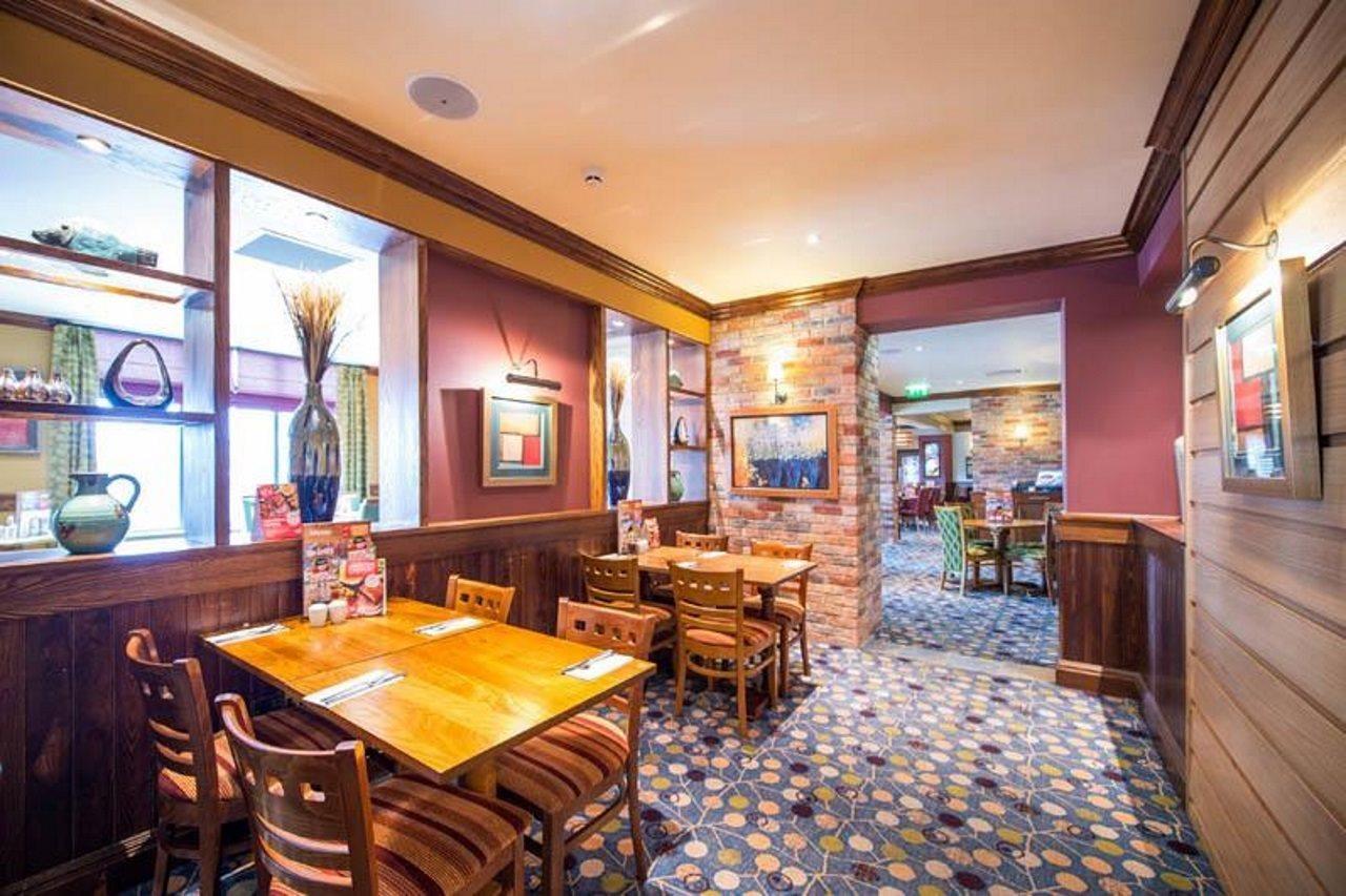 Premier Inn London Бекслихийт Екстериор снимка