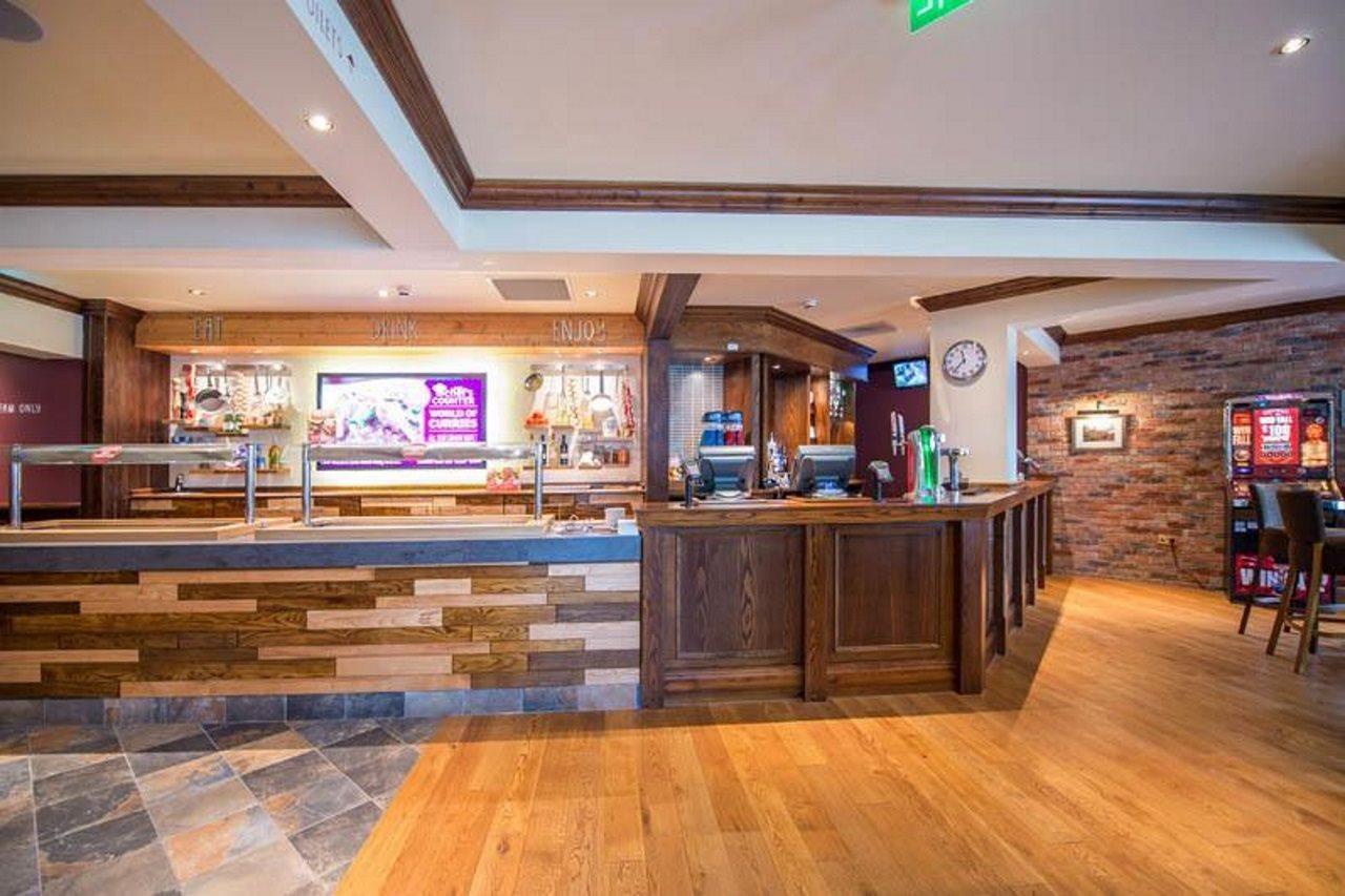 Premier Inn London Бекслихийт Екстериор снимка